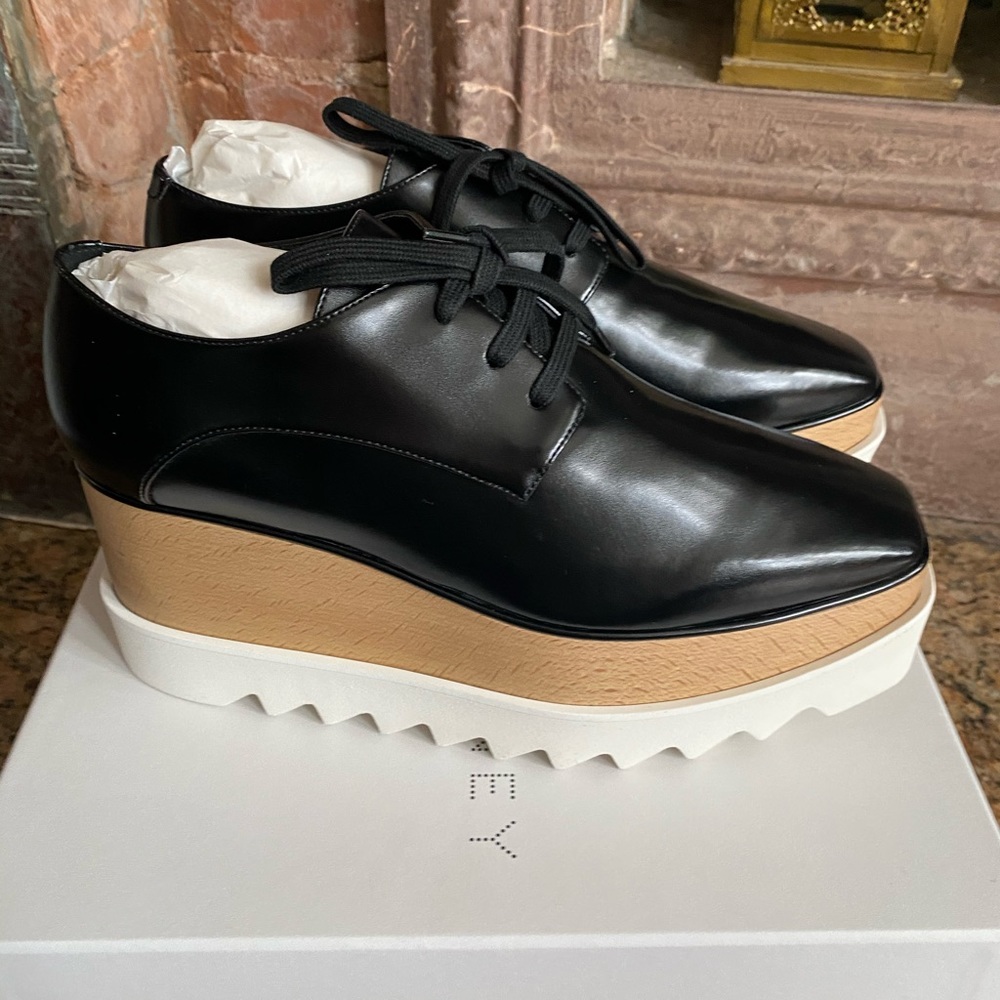 NEVER WORN! Stella McCartney Elyse Platforms. **Never worn. Brand new.